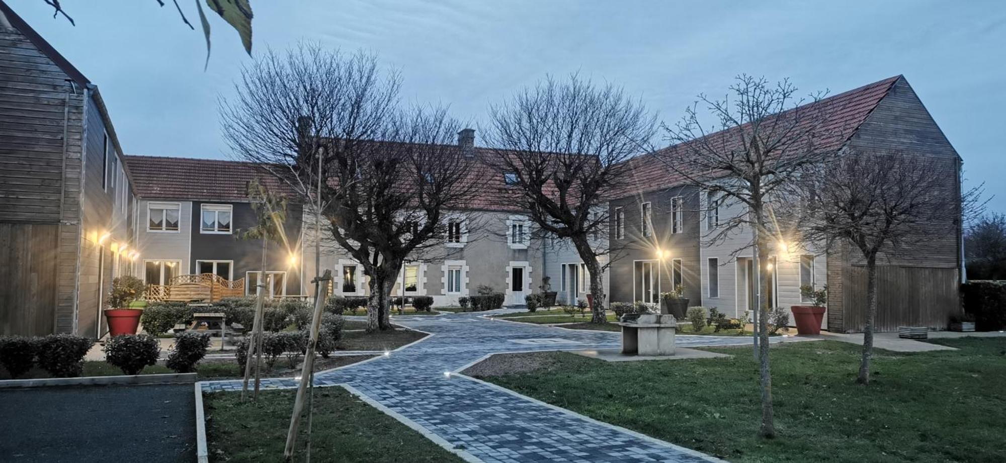 Le Village Du Phare Gouville-sur-Mer Exterior photo